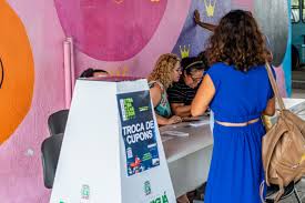Troca de cupons movimenta o comércio e garante participação nos sorteios da Festa do Trabalhador em Paranaguá