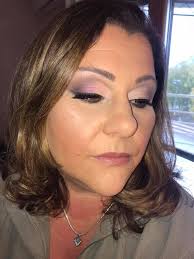 Professional Make Up Artist