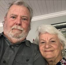 Angie Liles's Instagram, Twitter & Facebook