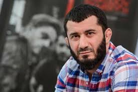 Jun 15, 2021 · pękała z dumy, gdy oglądała mecz polaków. Mamed Khalidov Zatrzymany Przez Biuro Operacji Antyterrorystycznych Co Sie Stalo
