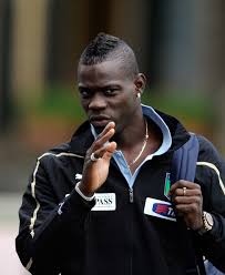Regards to provide some facts about his he is just 30 years old and right now, he has huge money in total net worth, his salary on per year basis, wages per week basis is quite a massive one. Mario Balotelli Salary 2021 Net Worth Wages Per Week