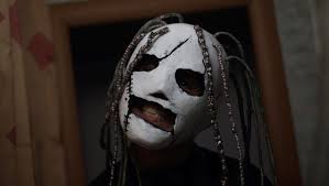 Carlo waibel, wie cro mit echtem namen heißt, macht seit vielen jahren ein geheimnis um sein aussehen. Corey Taylor Maske Iowa Maske Genaht Mit Dreadlocks Hard Rock Etsy