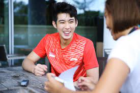 Born in penang, malaysia, loh moved to singapore after received foreign sports scholarship from the singapore badminton association (sba), and educated at the singapore sports school. Despite Upsetting Lin Dan S Pore Shuttler Loh Kean Yew Says He S Not There Yet Today