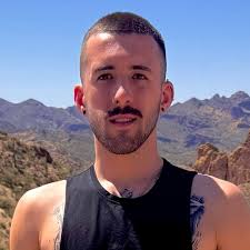 Whos going to Long Beach Vans Warped Tour let's be friends!