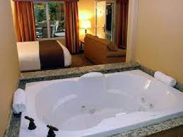 Maybe you would like to learn more about one of these? Room With View Of Main Hot Tub Area Picture Of C Mon Inn Grand Forks Tripadvisor