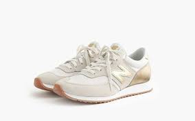 The Best Women S Walking Shoes For Travel Athleisure Shoes Vacation Shoes Walking Outfits