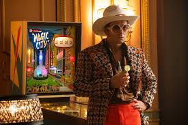 De a film elején szerepel, hogy megtörtént esemény alapján, így lehet, hogy amit elvártam volna, az nem is jogos. Kritika Rocketman Wide Screen