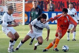 Si bien la final de vuelta ocurrió el 5 de junio de 1991, la competición continental del continente latinoamericano inició en el mes de febrero de aquel años. Otra Mancha En La Historia De La Copa Entornointeligente