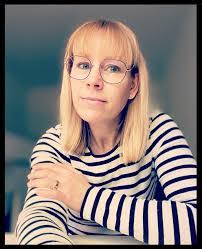 Mandy Scholz's Instagram, Twitter & Facebook