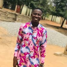 Polo top with down @ Kwarteng Daniel Apparel /fashion.✂👕🪡🧵👕 Call or  whatsapp me