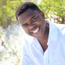 Royalenova Performing Arts