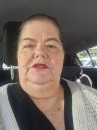 Are there any Christian men over 6 feet tall in the Tulsa area?