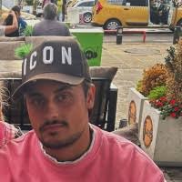 20+ "Adrian Hansen" profiles