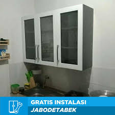Ukuran kitchen set standar minimalis jasa bikin 11 08 2019 sebelum anda mengetahui ukuran kitchen set alangkah baiknya anda mengetahui terlebih dahulu kebutuhan yang anda perlukan untuk kitchen set karena hal terbut akan rak piring rak sendok kitchen set furniture semarang. Jual Pabrik Furniture Lemari Dapur Rak Piring Kitchenset Atas 3 Pintu Ukuran 118 Cm Terbaru Juli 2021 Blibli