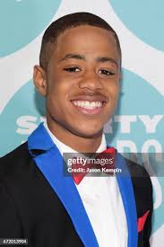 569 Tj Brown Jr Photos & High Res Pictures