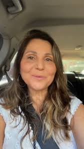 Conheça a incrível história de Paulo Fonseca, o Homem de Salto Alto! 👠✨  Carim Féres e Pablo Mack entrevistaram Paulo Fonseca, apresentador,  produtor e publicitário, para um bate-papo inspirador. Paulo compartilhou  sua