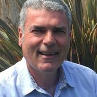 Ian Shipman's Instagram, Twitter & Facebook