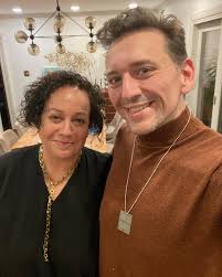 People & places 💕 1. My fave nyc designer @oohbabybyanika 2. Lunch with  Professor @suzannemuchin in Scottsdale Arizona 3. My trainer @stark_axr at  @completebody.19th 4. @veredguttman hosting me in DC 5. Lunar