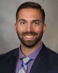 Sunday Spotlight: ☀️👁 Dr. Sean M. Platt Dr. Platt received his BS degree  magna cum laude from Baldwin Wallace College and his MD degree from the  Northeastern Ohio Medical University. His ophthalmology