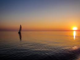 Sailing Sunset Pictures Download Free Images On Unsplash
