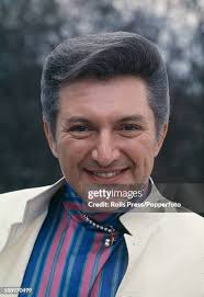 488 Liberace Pianist Stock Photos, High-Res Pictures, and Images