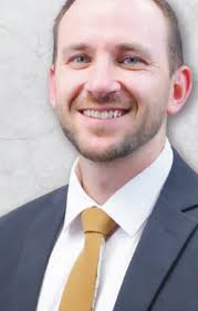 New contract for Briggs approved amid controversy