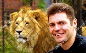 Lion Cage Watches Vet Steve Leonard Editorial Stock Photo