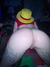 Luffy fat ass
