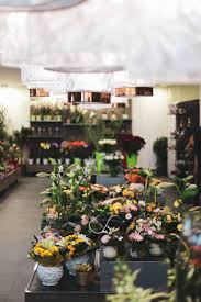 Fort d'un réseau de plus de 4000 fleuristes, florajet livre vos fleurs partout en france en moins de 4 heures, et. Felix Associes Project New Concept Carrement Fleurs Space