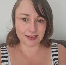 Zoe Fulton's Instagram, Twitter & Facebook