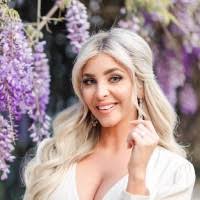 Kimberly Bogle's Instagram, Twitter & Facebook