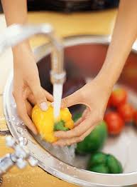 Your Diet Your Health Diet And Nutrition Center Everydayhealth Com Fruit And Veg Fruit Veggie Wash How To Wash Vegetables