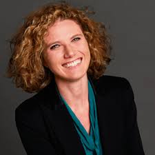 Laura Perrone > ADVANT Nctm > Italy