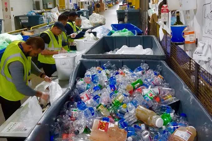 The benefits of waste management for business - RTS - Recycle Track Systems