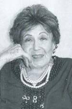 Elizabeth Waldrop's Instagram, Twitter & Facebook