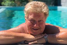 There's old stuff, new stuff and just stuff and it's all real! N7esrdqhij Sam