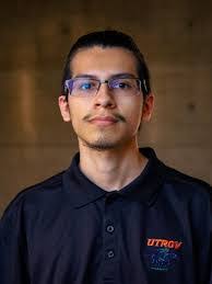 Erik Enriquez's Instagram, Twitter & Facebook