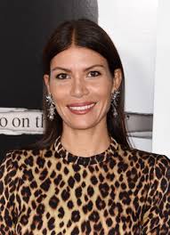 Dawn Dunning's Instagram, Twitter & Facebook