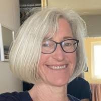 Gretchen Crews's Instagram, Twitter & Facebook