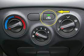 Gambar kedudukan air cond dalam kereta. Tips Untuk Elak Kereta Bahang Walaupun Dibiar Parking Waktu Panas Terik