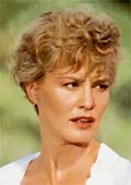 She obtained a scholarship to study art at the university of minnesota. Jessica Lange Interviews Tele At