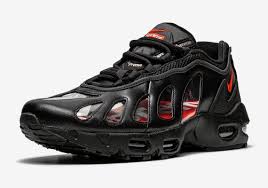 News of supreme 's nike air max plus trio first made their rounds on the internet back in february. Supreme Nike Air Max 96 Black Speed Red Cv7652 002 Sneakernews Com