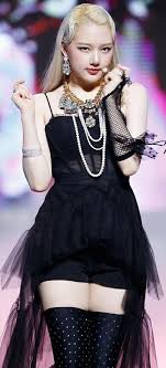 Pin By Sabrina Oliveria On Idol Kpop Outfits Performance Outfit Stage Outfits