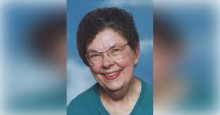 Mike Hennings's Instagram, Twitter & Facebook