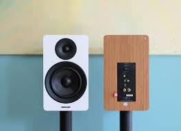 Fluance Ai60 Powered Bookshelf Speakers Review Hometheaterhifi Com Bookshelf Speakers Speaker Bookshelves