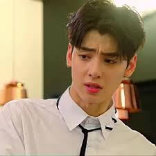 Talented Actor Chaeunwoo in Hit The Top Drama
