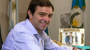 Magdalena: EI intendente le otorgó un negocio a un amigo vinculado a una  estafa multimillonaria