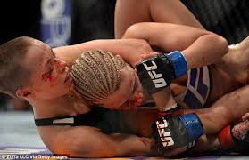 Vanderford was in control of much of the fight until he was hit by. Paige Vanzant Looks Completely Recovered Despite Ufc Star Suffering Black Eye And Cut In Submission Loss To Rose Namajunas Daily Mail Online
