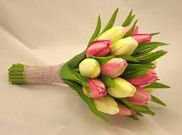 I Love Hand Tied Tulip Bouquets Wedding Flower Pictures Flower Bouquet Pictures Tulip Bouquet Wedding