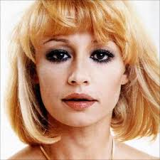 Rafaela Mena (@RafaelaMenaD)